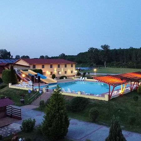 Ligetalja Termal Hotel Peneszlek Extérieur photo