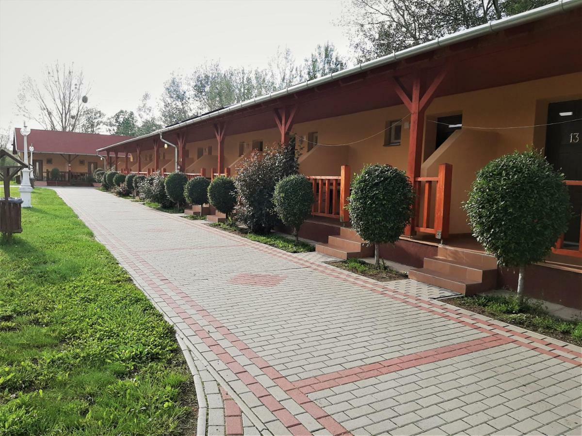 Ligetalja Termal Hotel Peneszlek Extérieur photo