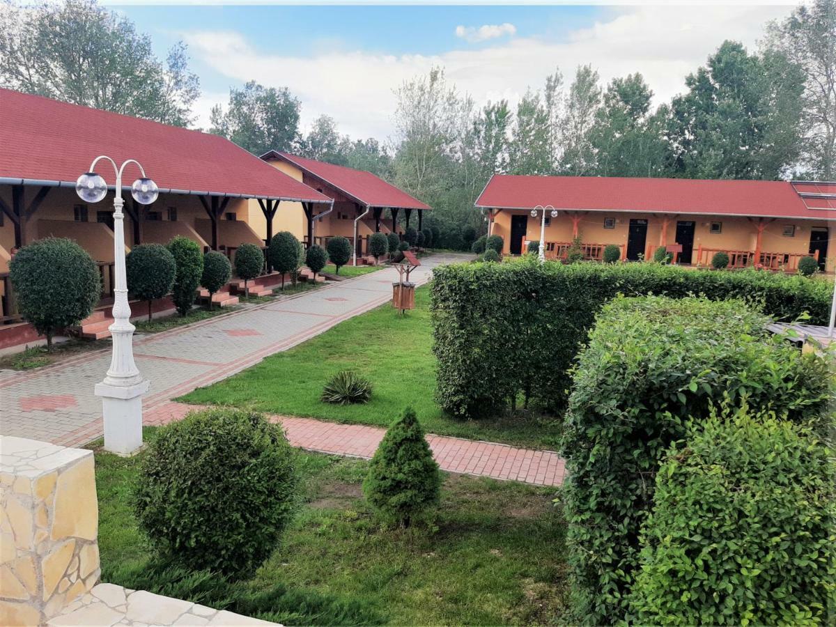 Ligetalja Termal Hotel Peneszlek Extérieur photo