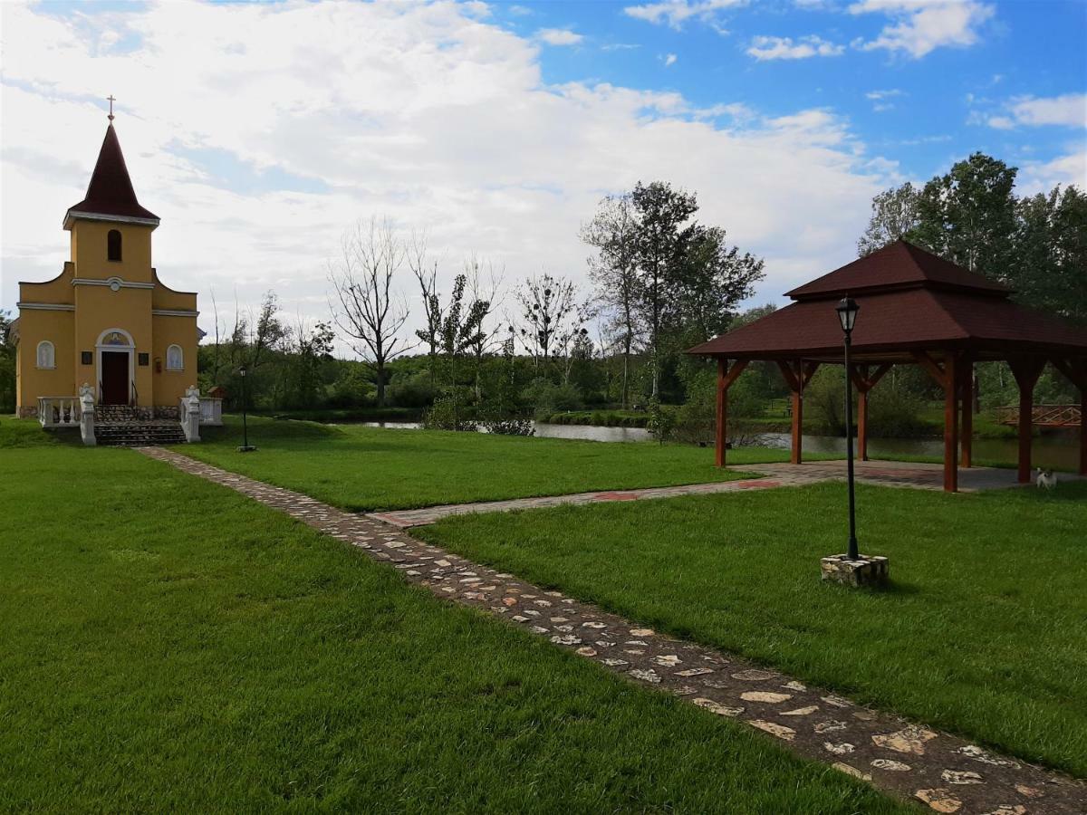 Ligetalja Termal Hotel Peneszlek Extérieur photo